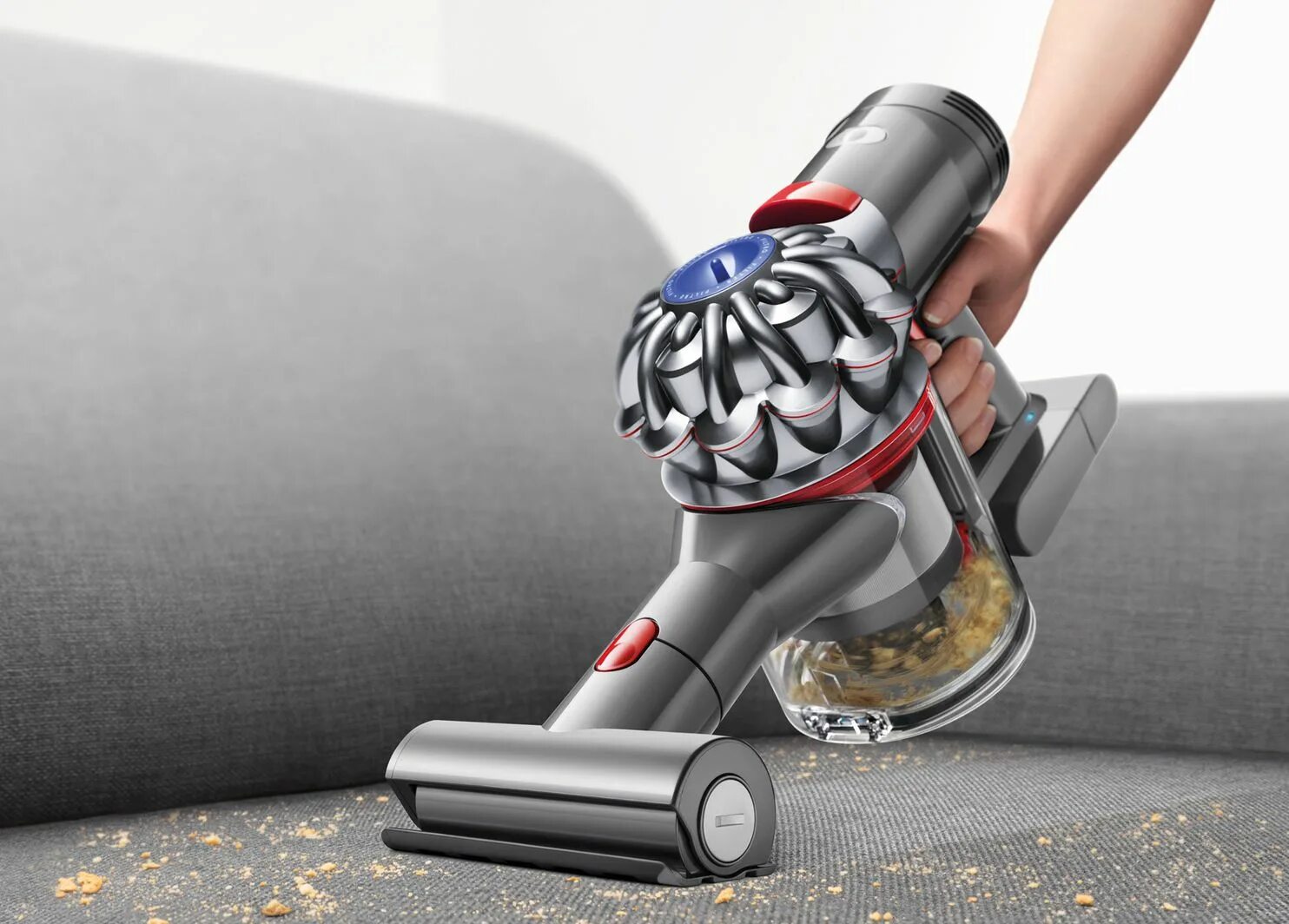 Дайсон отключается. Дайсон в7 пылесос. Dyson v7 v8 Vacuum Cleaner. Dyson h907. Дайсон а605.