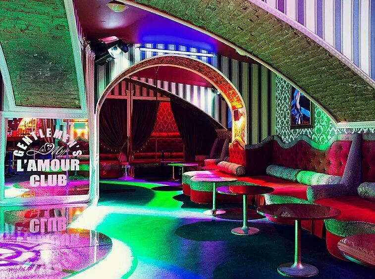 Стрип-клуб L`Amour Цены на караоке и контакты на Karaoke.moscow