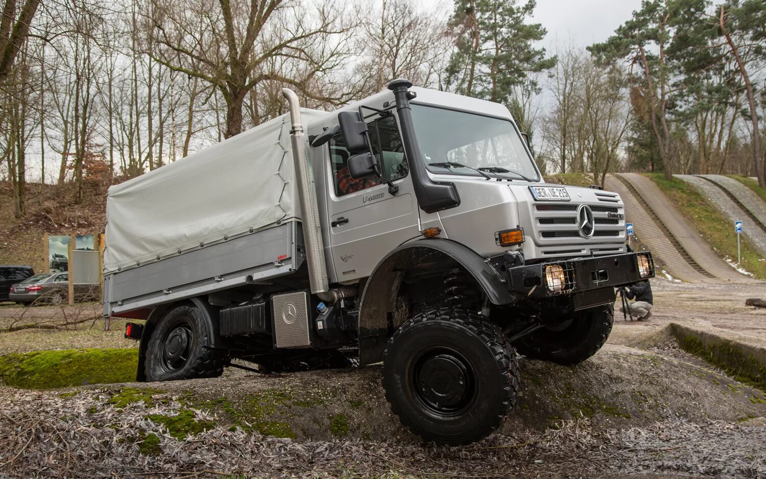 Mercedes-Benz Unimog u 4000. Мерседес Бенц Унимог u4000. Mercedes Benz Unimog 1963. Грузовик Мерседес Унимог.