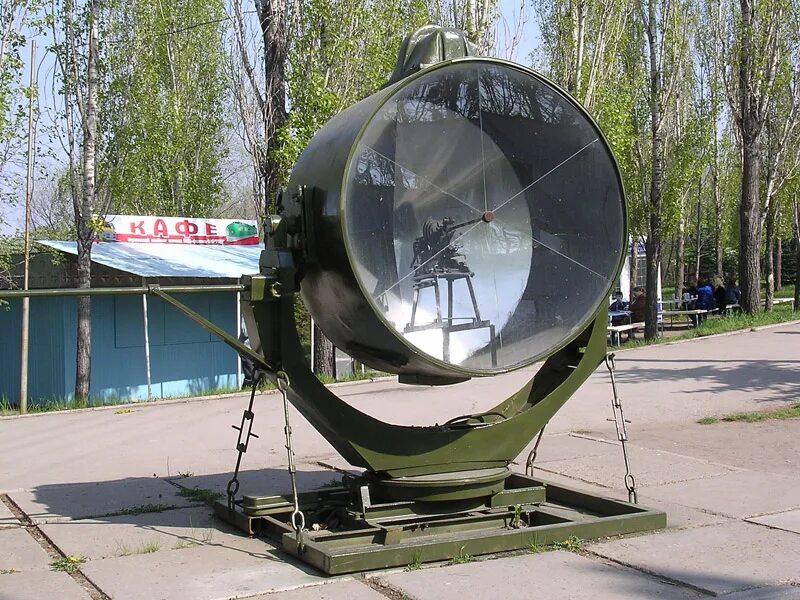 Зил-130 апм-90. Апм-90 130 прожектор. Апм-90 130 прожектор. Зенитный прожектор. Апм-90м.