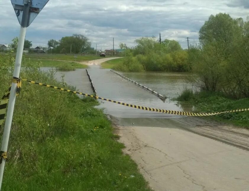 Уровень воды в мокше на сегодня. Русское Маскино Мордовия Краснослободск. Река Мокша Краснослободск. Мокша река Ковылкинский район. Река Мокша Ковылкино.