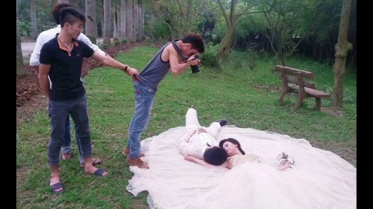 Фотограф от бога. Свадьба прикол. Я фотограф от бога. Свадебный фотошоп. Фотограф от бога.