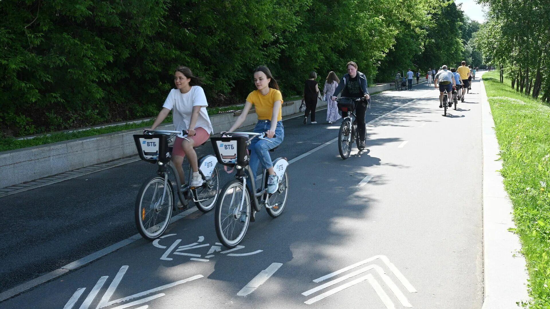 Зеленое кольцо москвы на велосипеде маршрут. Велодорожка зеленое кольцо. Веломаршрут зеленое кольцо. Зеленое кольцо Москвы для велосипедистов. Веломаршрут зеленое кольцо Москвы.