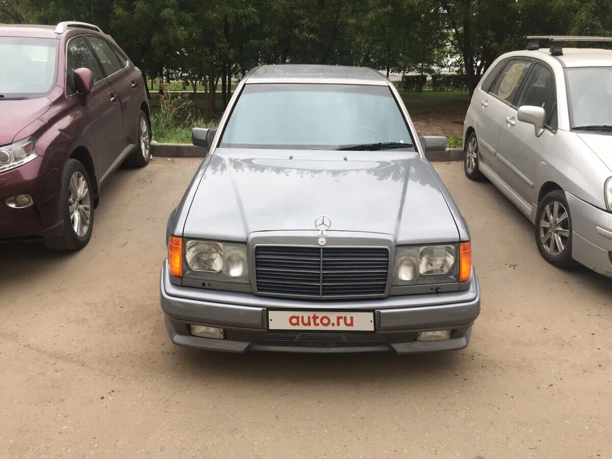 Mercedes 1992. Мерседес 124 1992. Mercedes Benz 320 1992. Мерседес 1992 года. Мерседес 1992г.