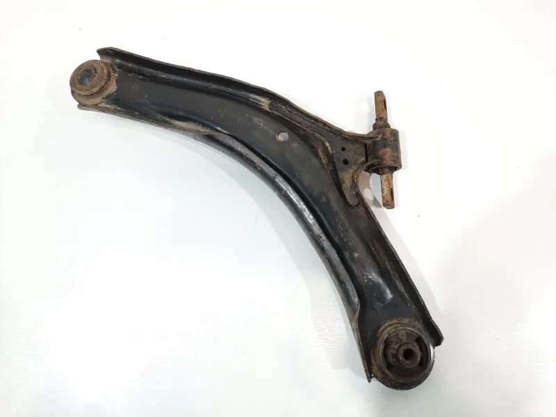 рычаг передний кашкай j10