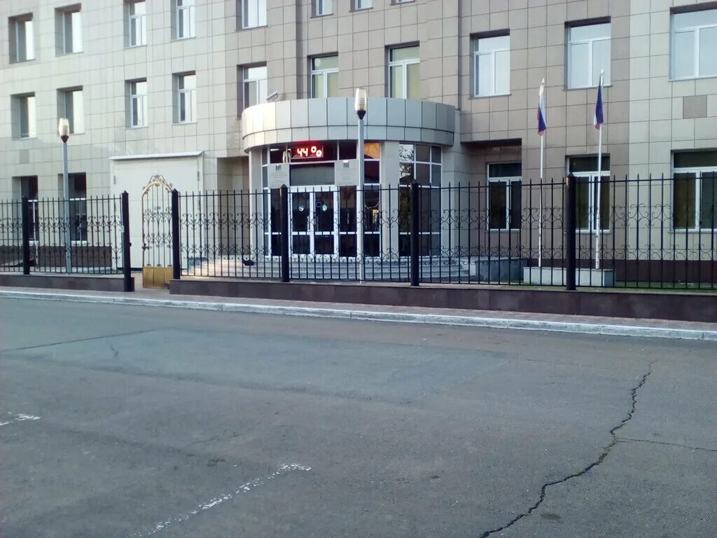 Избирательная комиссия республики хакасия. Госслужба абакан. Здание мвд абакан. Администрация главы республики хакасия. Госслужба абакан.