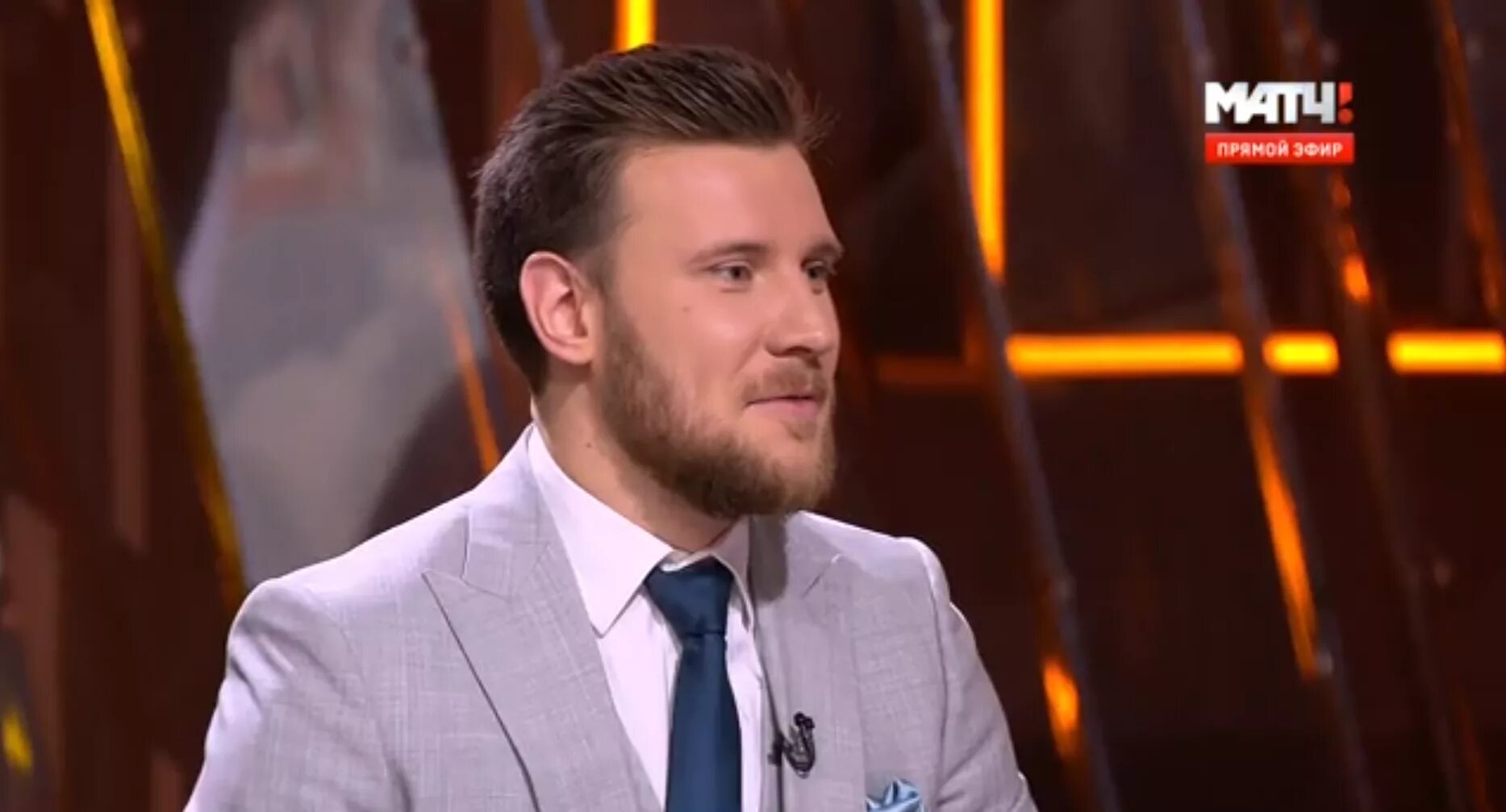 Дмитрий шнякин. Шнякин комментатор. Дмитрий шнякин. Дмитрий шнякин. Дмитрий шнякин матч тв.