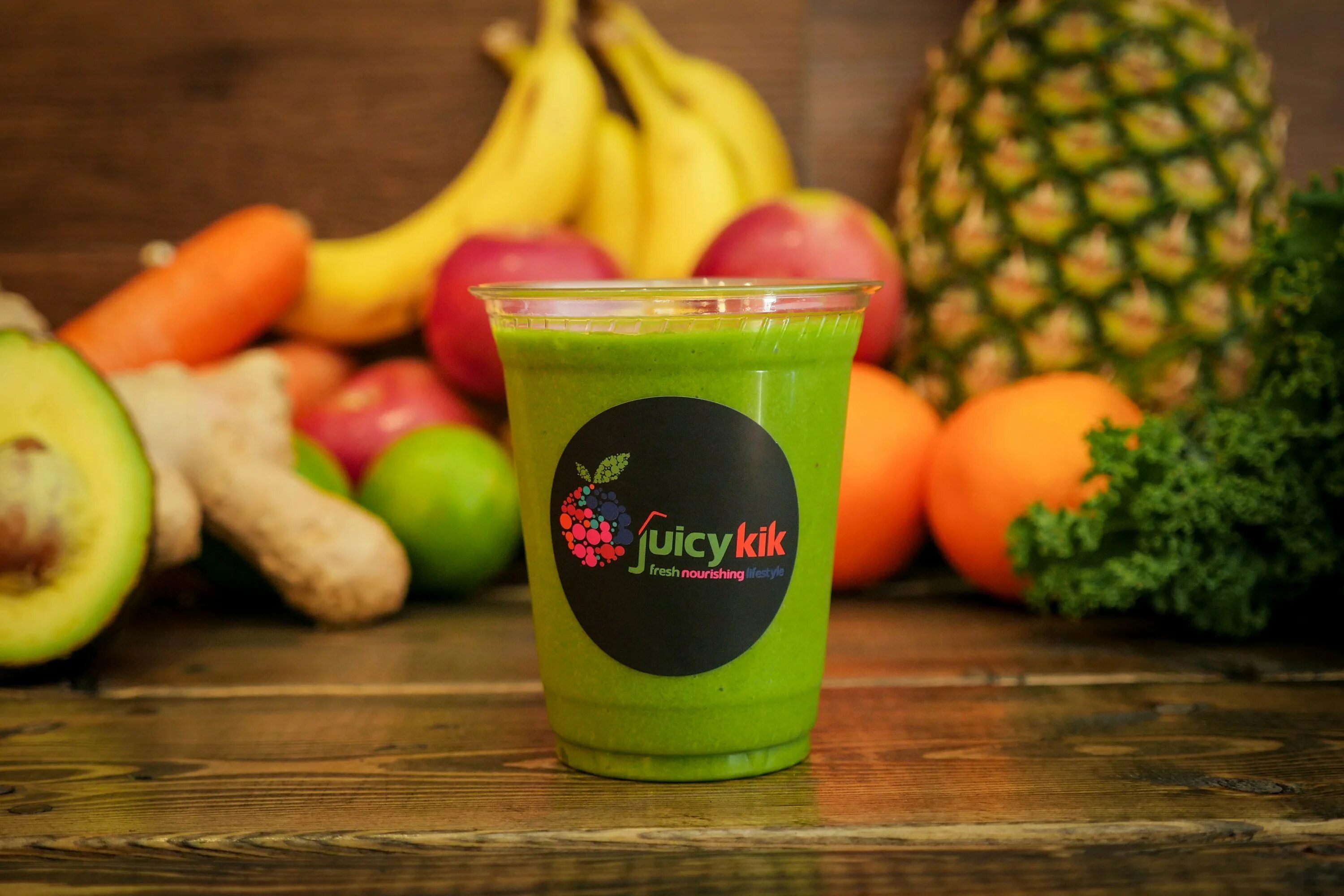 Фреш бар хэппи кейк. Сок wow juice. смузи. креативный сок. фреш.