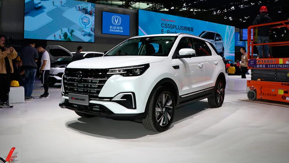 Changan cs55 plus tech. Changan cs55 plus 2025. китайский кроссовер чанган cs55. чанган 55 плюс. чанган сs 55 плюс.