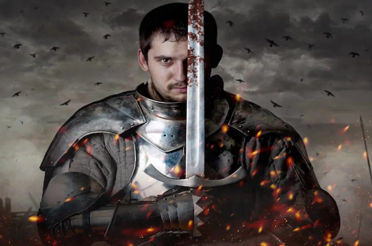 Рыцарь с мечом на плече. Тамплиер воин христа. Рыцарь склонивший голову. Рыцарь с месем на плече. Рыцарь держащий меч.