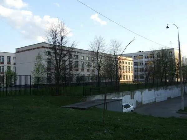 Гбоу сош 843. Итоговая линейка в начальной школе. Школа 843 отзывы. Гбоу сош 843. Старшая школа 843.
