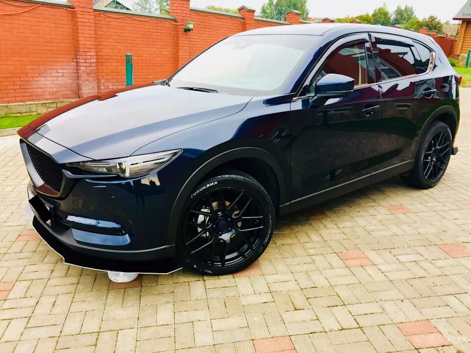 Тюнинг сх 5. Mazda CX 5 Tuning. Mazda cx5 2020 антихром. Mazda CX-5 черная антихром. Mazda CX 5 антихром.