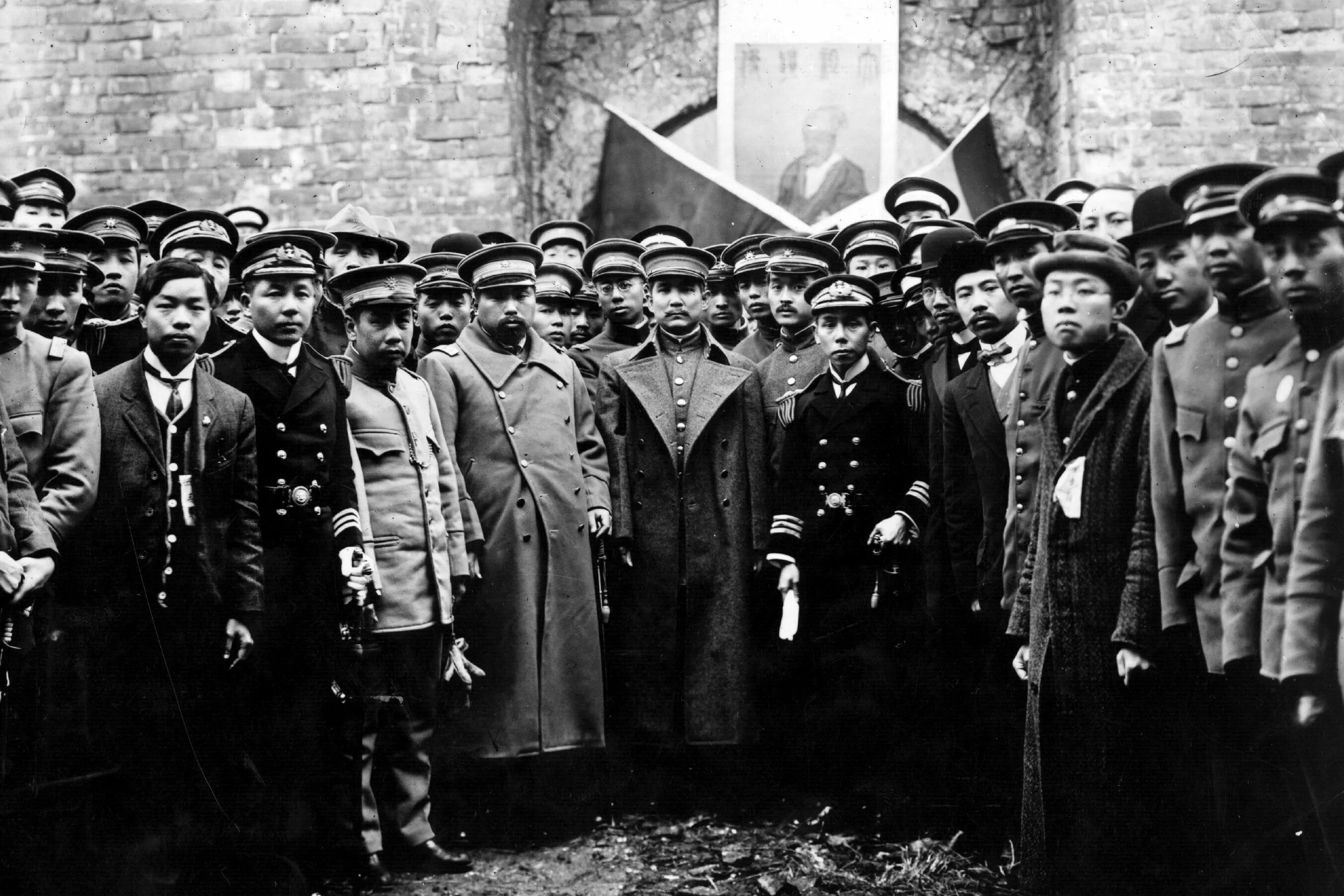 Общество пробужденных. Сунь Ятсен революция. Синьхайская революция в Китае. Синьхайская революция 1911-1912 гг. Революция в Китае 1911-1913.