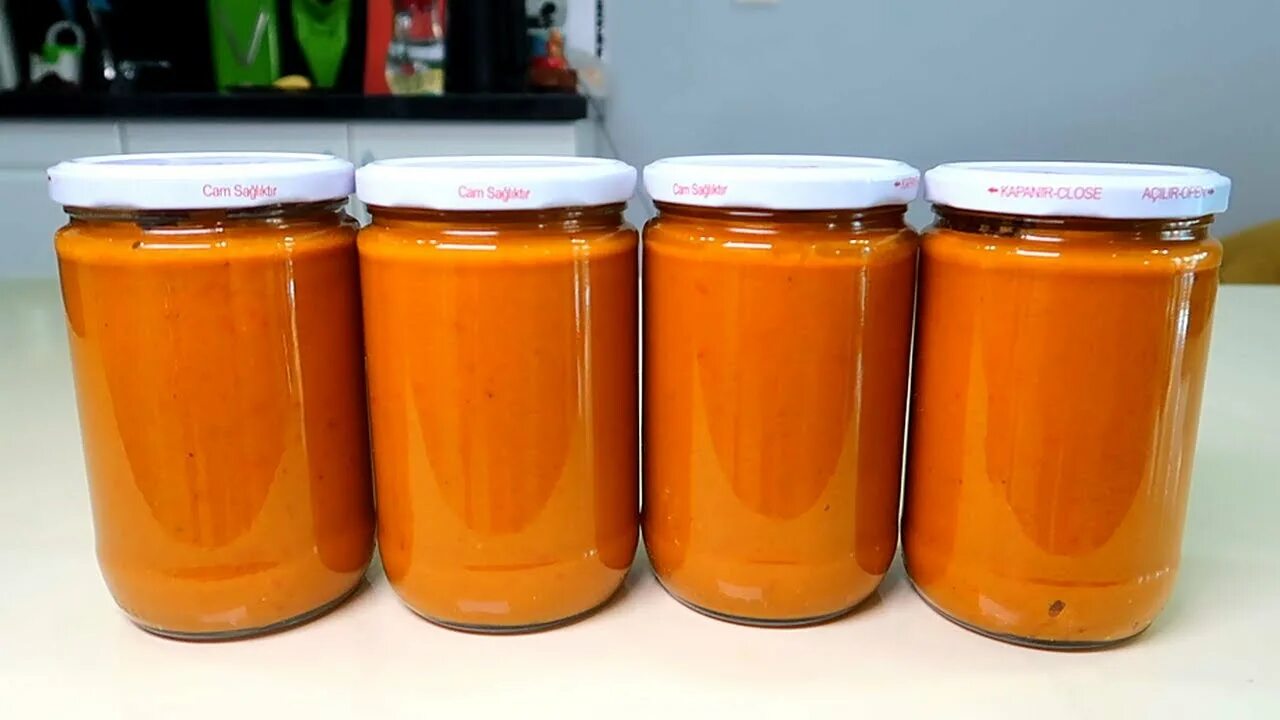 Где хранить кабачковую икру на зиму