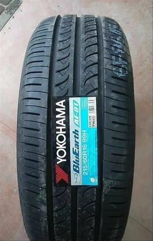 Шины yokohama bluearth ae61 отзывы. Yokohama BLUEARTH 215/60 r16. Yokohama BLUEARTH ae01. Yokohama 215/70r16 100h BLUEARTH-XT ae61 TL. Yokohama ae61 215/65/r16 98h.