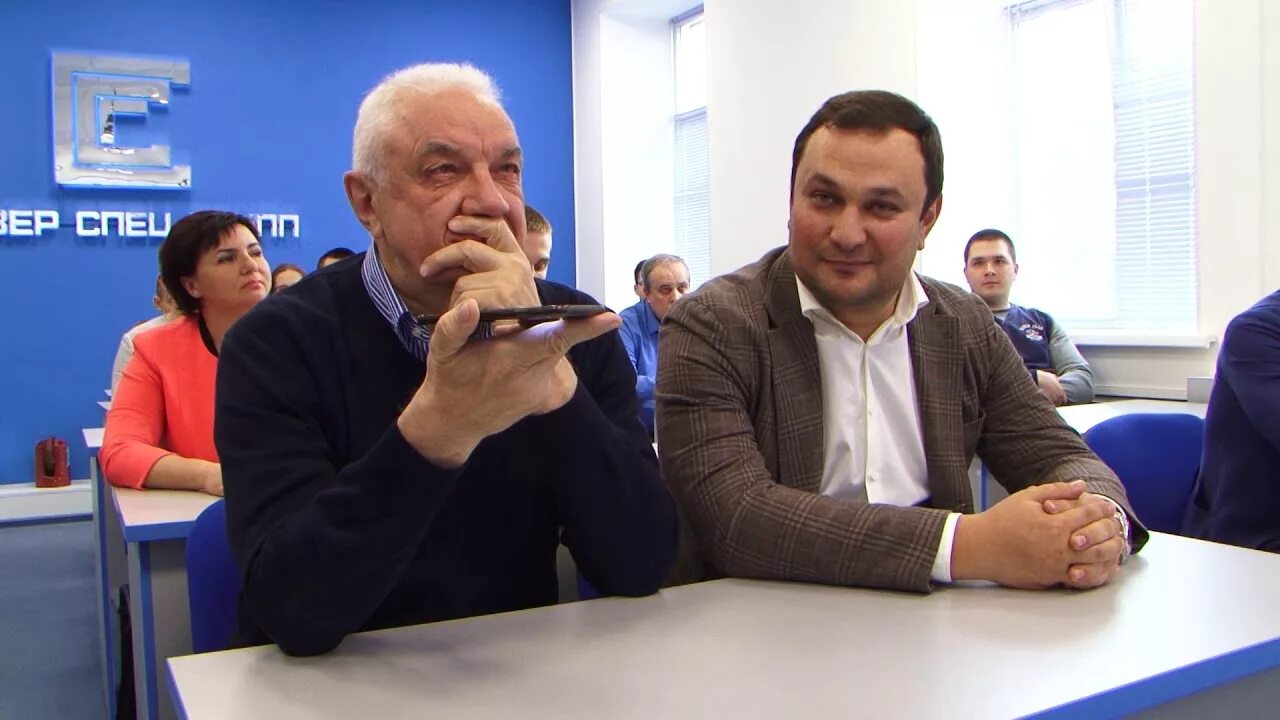 Северпластгрупп ухта. Северпластгрупп ухта. Северспецгрупп. Ветеран газовой отрасли. Северспецгрупп лого.