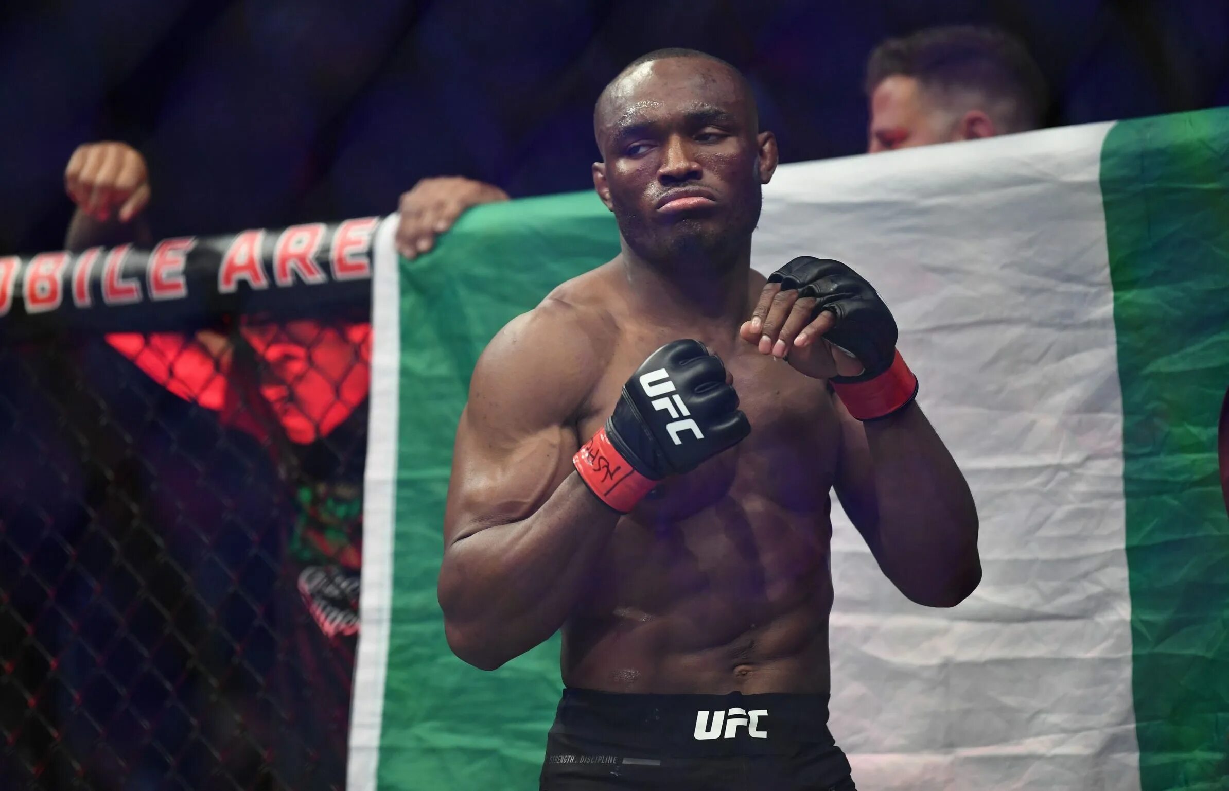 Комар усман. Камару усман. усман боец ufc. камару усман боец. ufc комару усман.