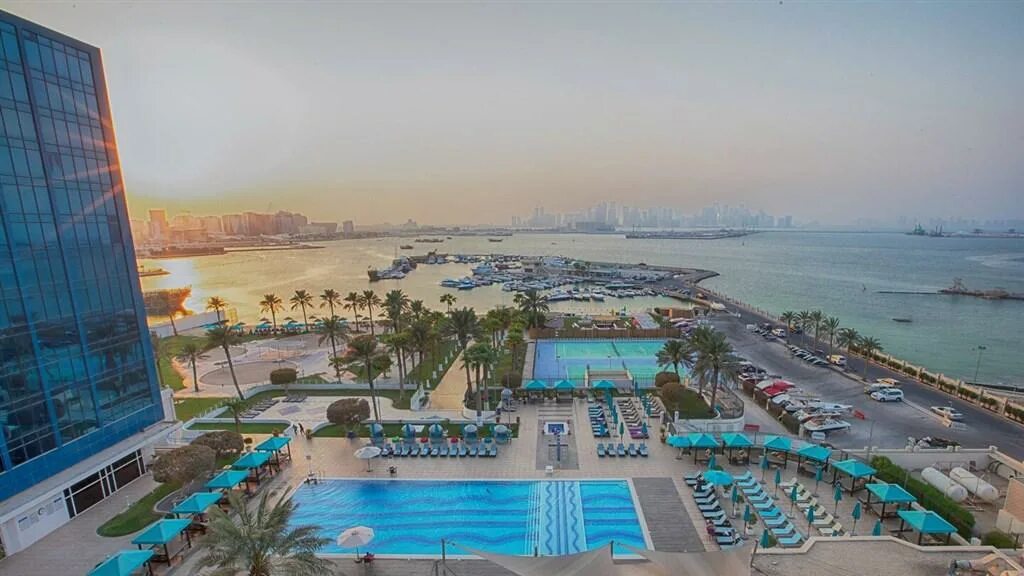 Rixos qetaifan island doha 5. Marriott Hotel Doha. Катар Риксос. Rixos Gulf Doha. Риксос Доха Катар.