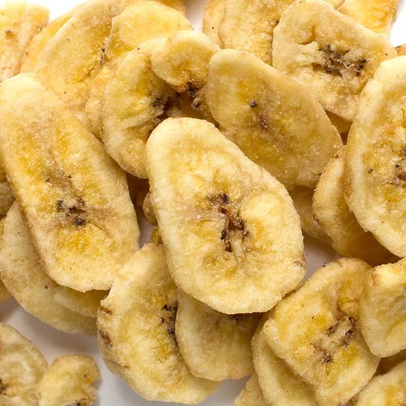 Сухофрукты банан. Банановые чипсы. Сушеные бананы. Сушеные банановые чипсы. Сушеные бананы чипсы.