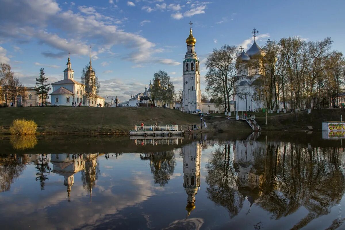Вологда города вологодской области. Карта россии великий устюг на карте россии. Вологда виды города. Лучшие места в вологде. Собор николая чудотворца вологда.