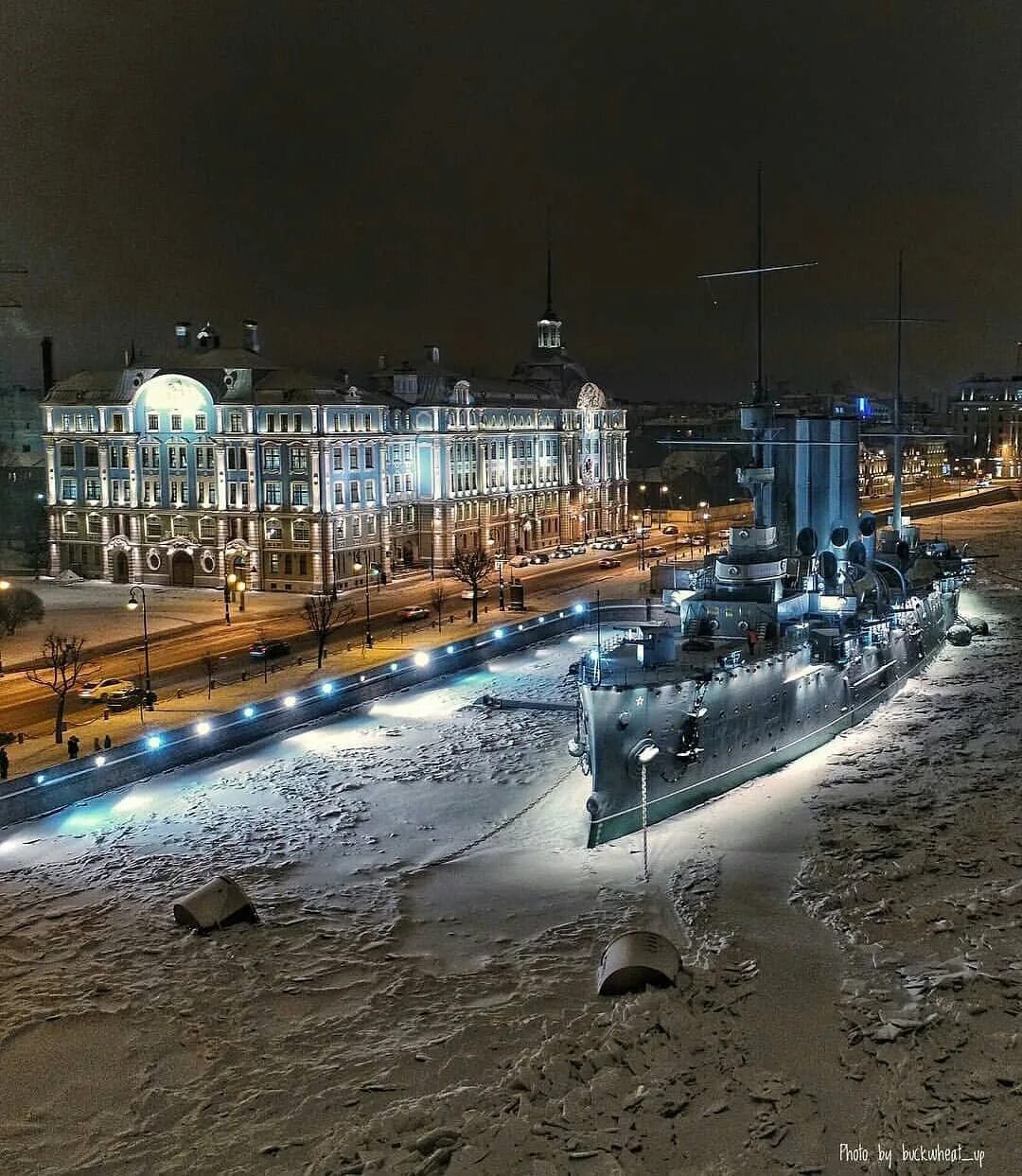 Спб январь 2023. Адмиралтейская набережная 14 Санкт-Петербург. Биржевая площадь в Санкт-Петербурге зимой.