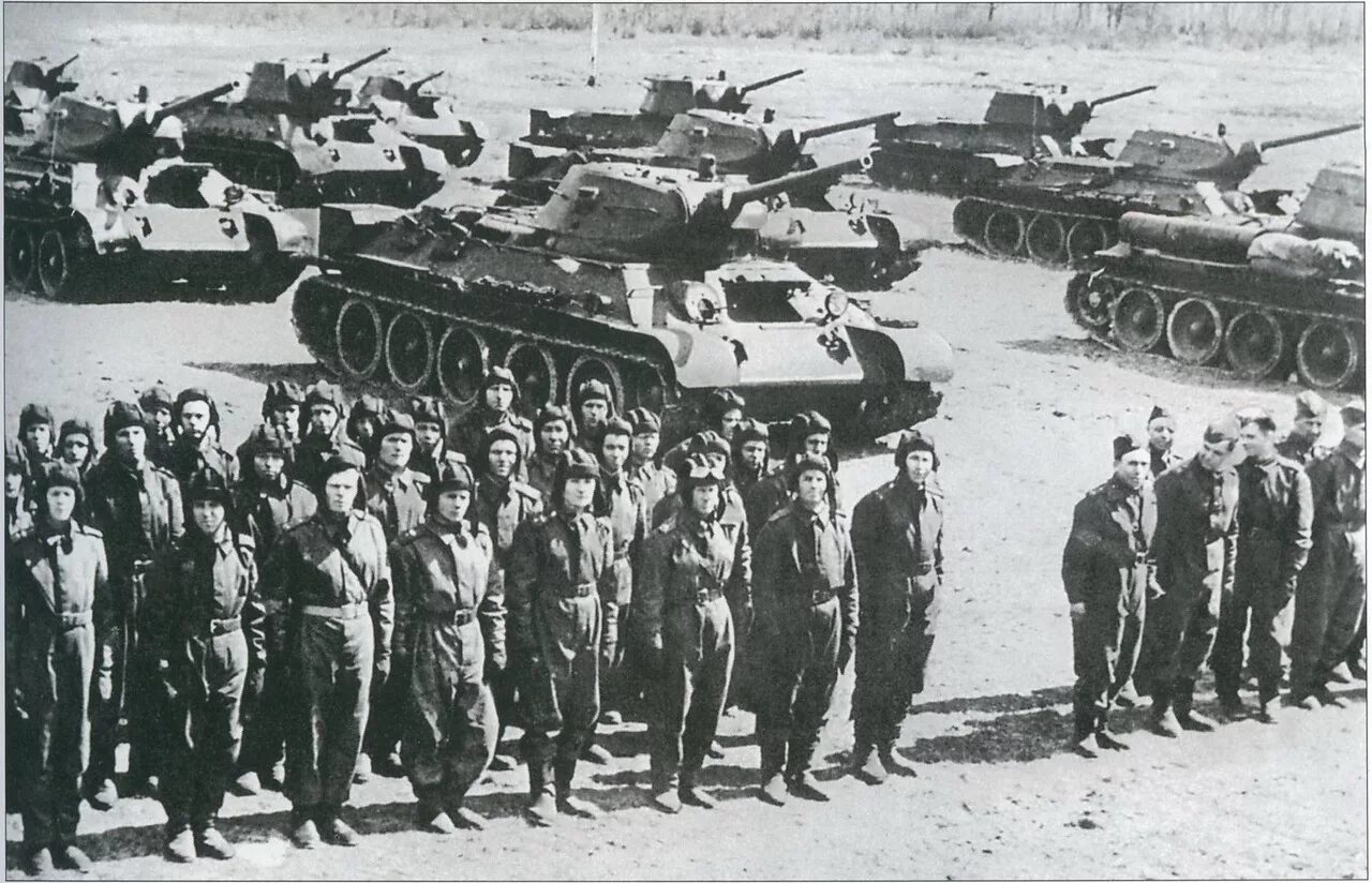 танковые войска 1945. 2 танковая армия ссср в годы вов. танк м4 шерман в ркка. 2 й гвардейский механизированный корпус. танкист т 34.