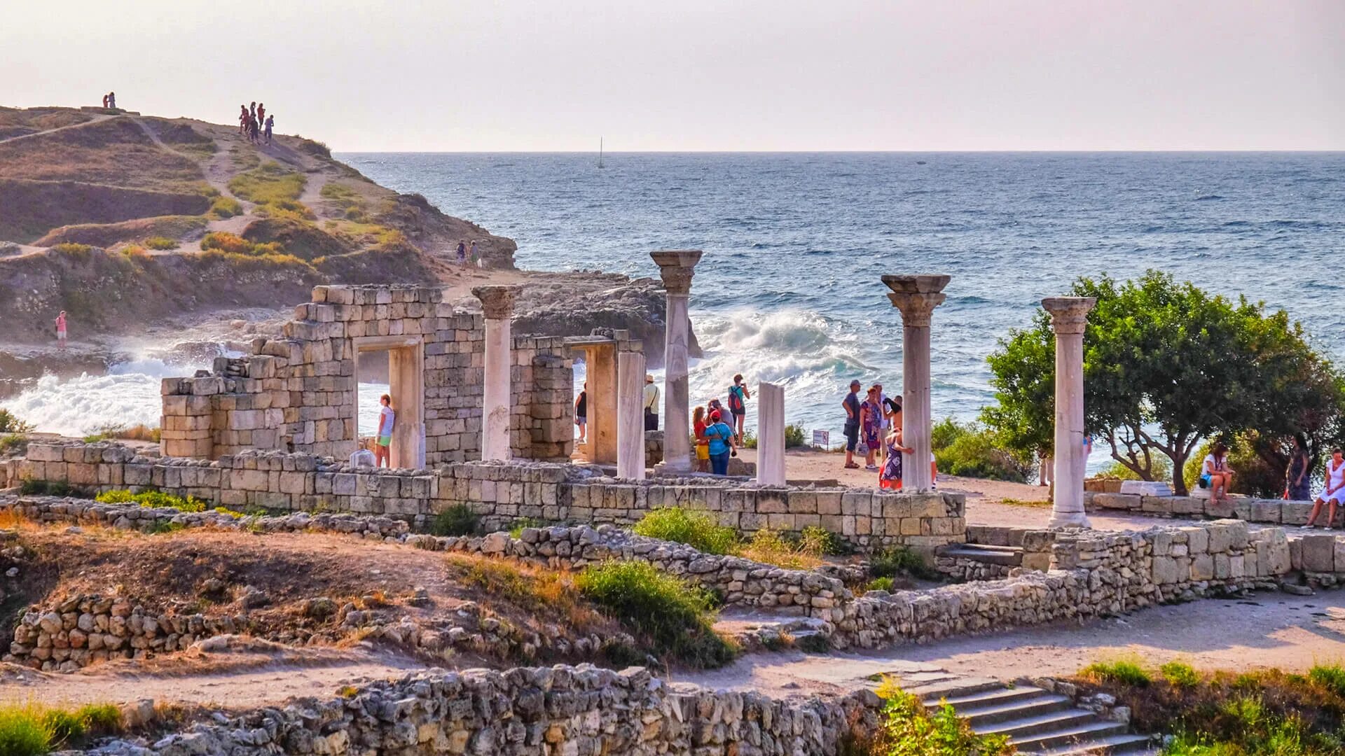Музей херсонес таврический севастополь. Город херсонес таврический. Центральная площадь херсонеса агора. Херсонес таврический. Музей заповедникхерсон таврический.