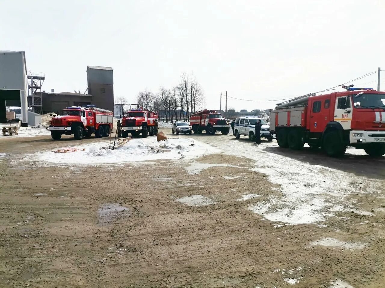 Пожар на комбикормовом заводе в Кашире. Пожар на Ожерельевском полигоне. Пожар на Каширском. Взрыв на Ожерельевском комбикормовом заводе в семидесятом году. Новости 9 вечера