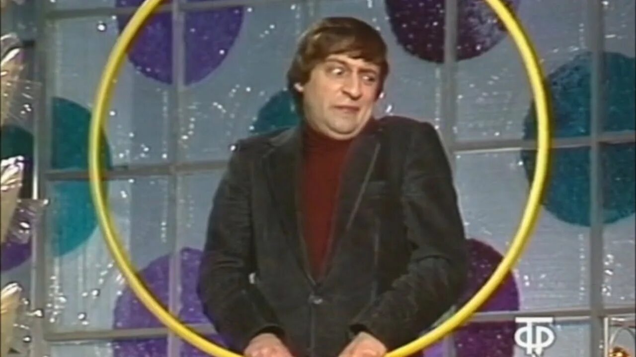 Хазанов предатель. Хазанов 1988. геннадий хазанов попугай. хазанов 1980. геннадий хазанов в монологе попугай.