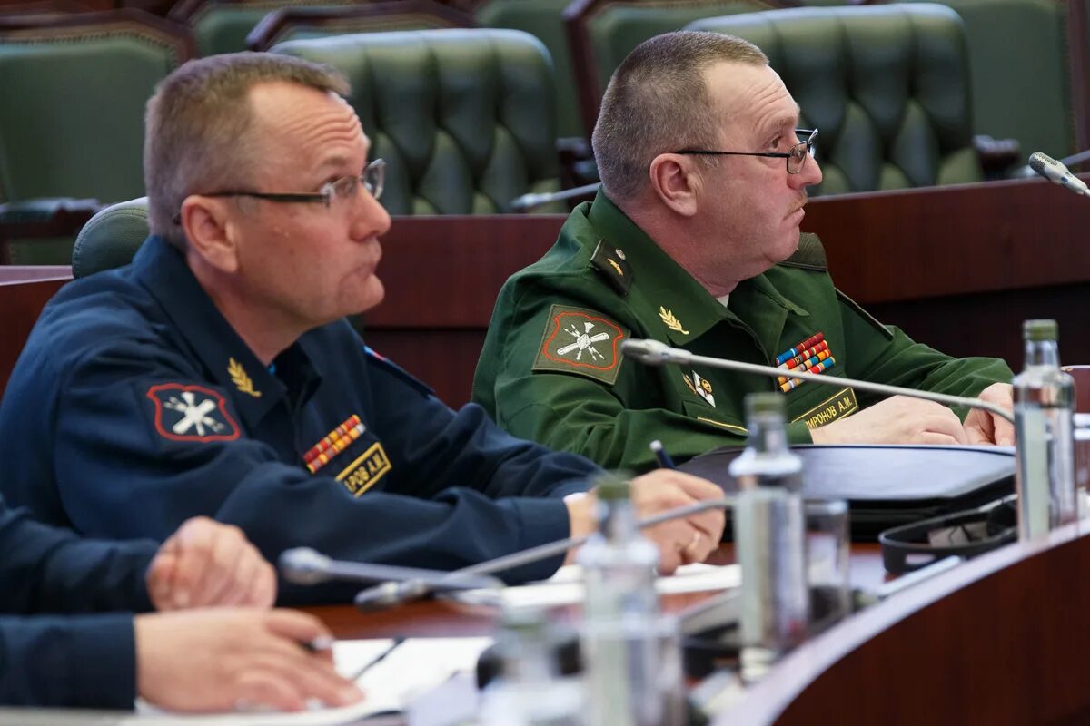 Гончаров начальник гунид. 101 воздушно-десантная дивизия сша. Батальон сейм. Военная форма. Российско-индийское сотрудничество.