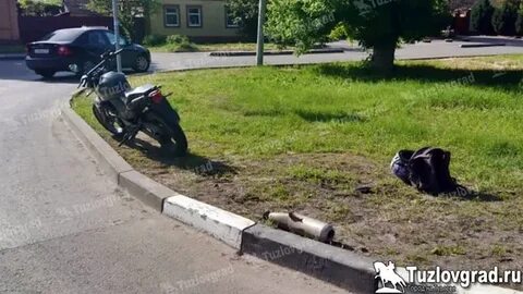 Из деревни выехал мотоциклист
