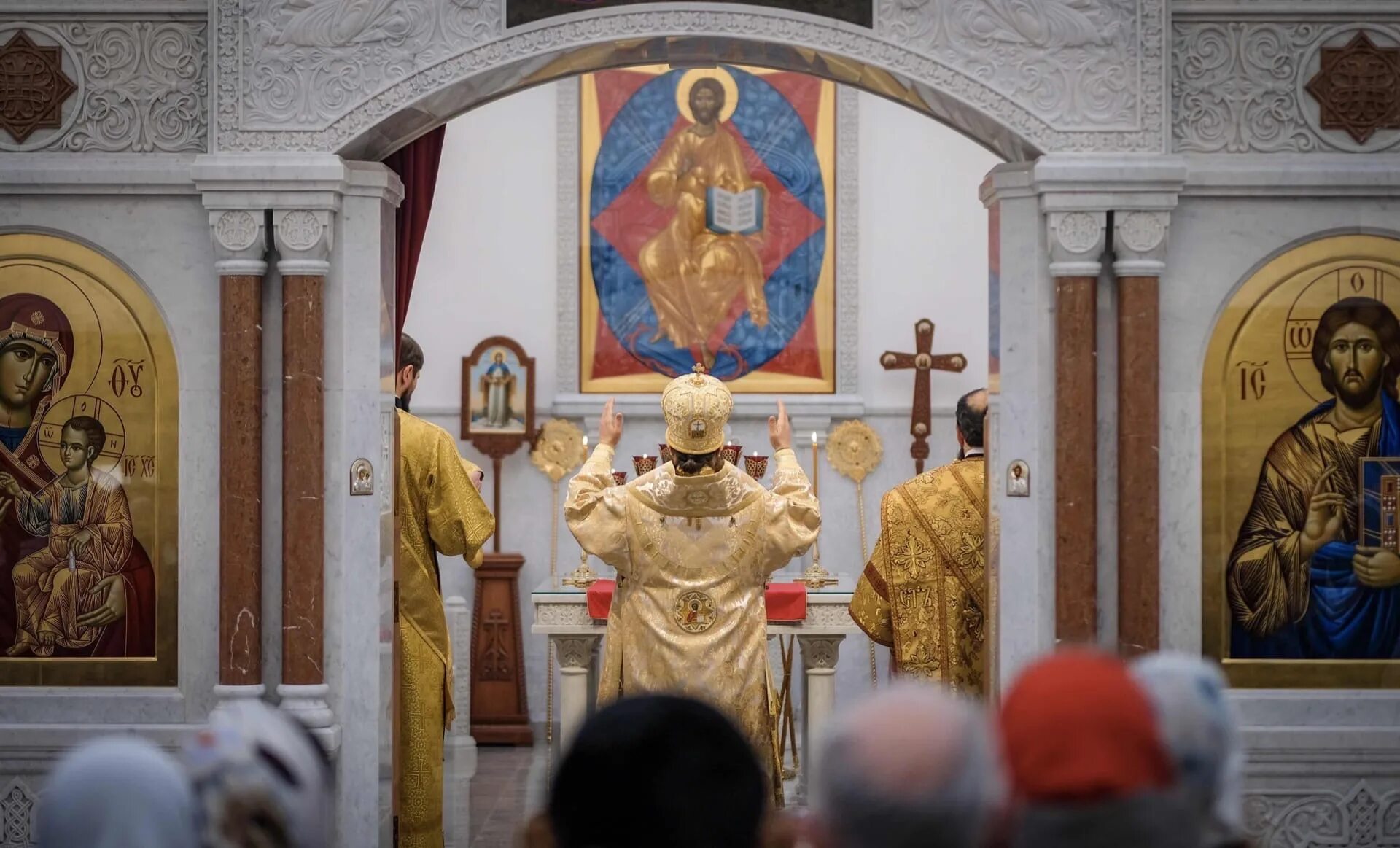 канал спас божественная литургия