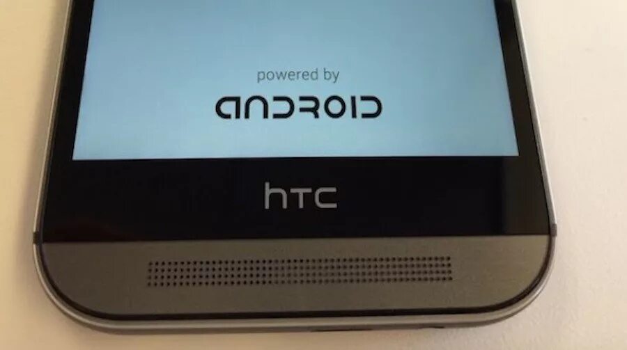 Андроид бай. Samsung Galaxy Powered by Android. Powered by Android надпись. Логотип Powered by Android. Телефон Powered by Android.