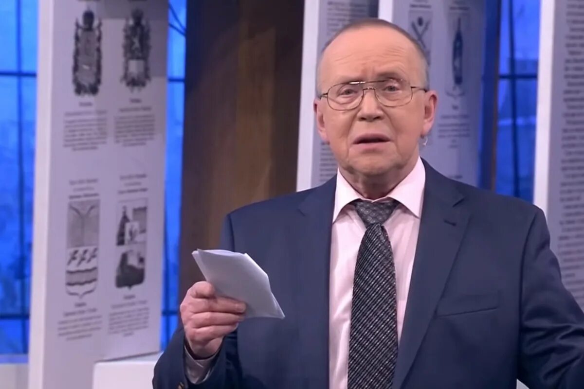 Умники и умницы ведущий. Юрий вяземский умники и умницы. умники и умницы ведущий профессор мгимо. умники и умницы ведущий вяземский. умницы и умники ведущий 2008.
