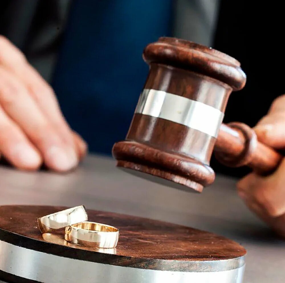 Переговоры в суде. Семейные дела юрист. Юрист по семейному праву консультация. Семейные споры юрист. Семейное право.