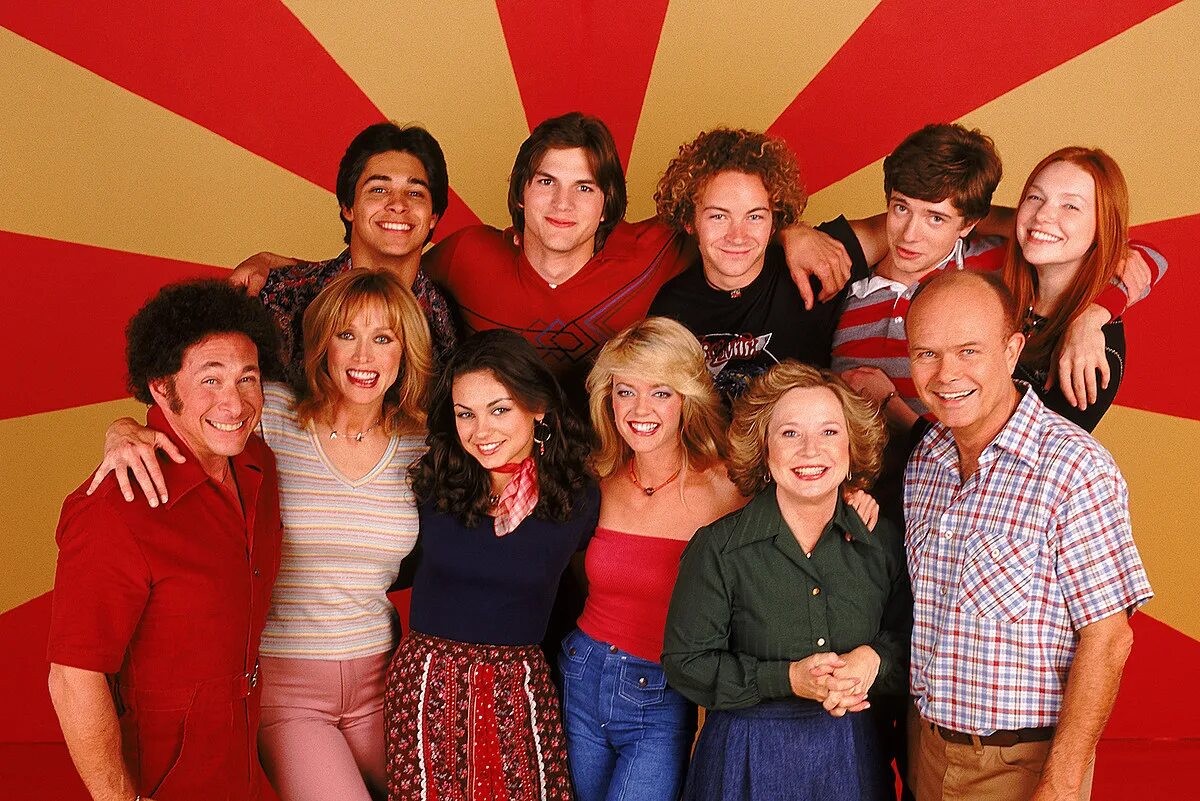 Show cast. That 70s show. шоу 70 х сериал. шоу 80х эрик. that&#039;s 70s show.