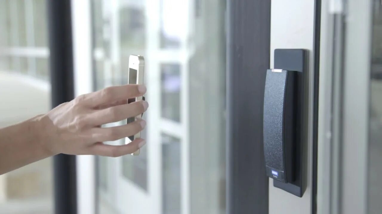 Hid go. Hid mobile access. контроль доступа. система контроля доступа в офис. скуд nfc.