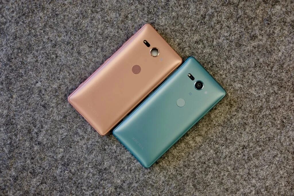 Xperia xz2 купить. Sony Xperia xz2. Sony xz2 Compact. Sony Xperia xz2 Compact Green. Sony Xperia xz2 Compact Silver.