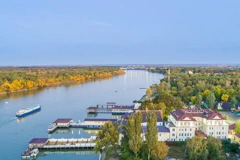 Левый берег дона адрес
