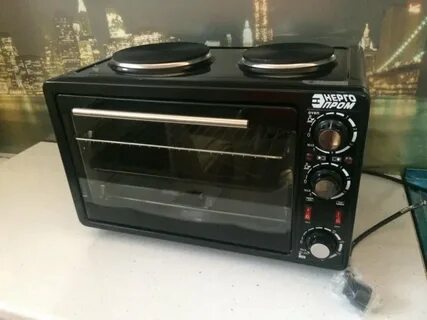 Плита с конфорками и духовкой