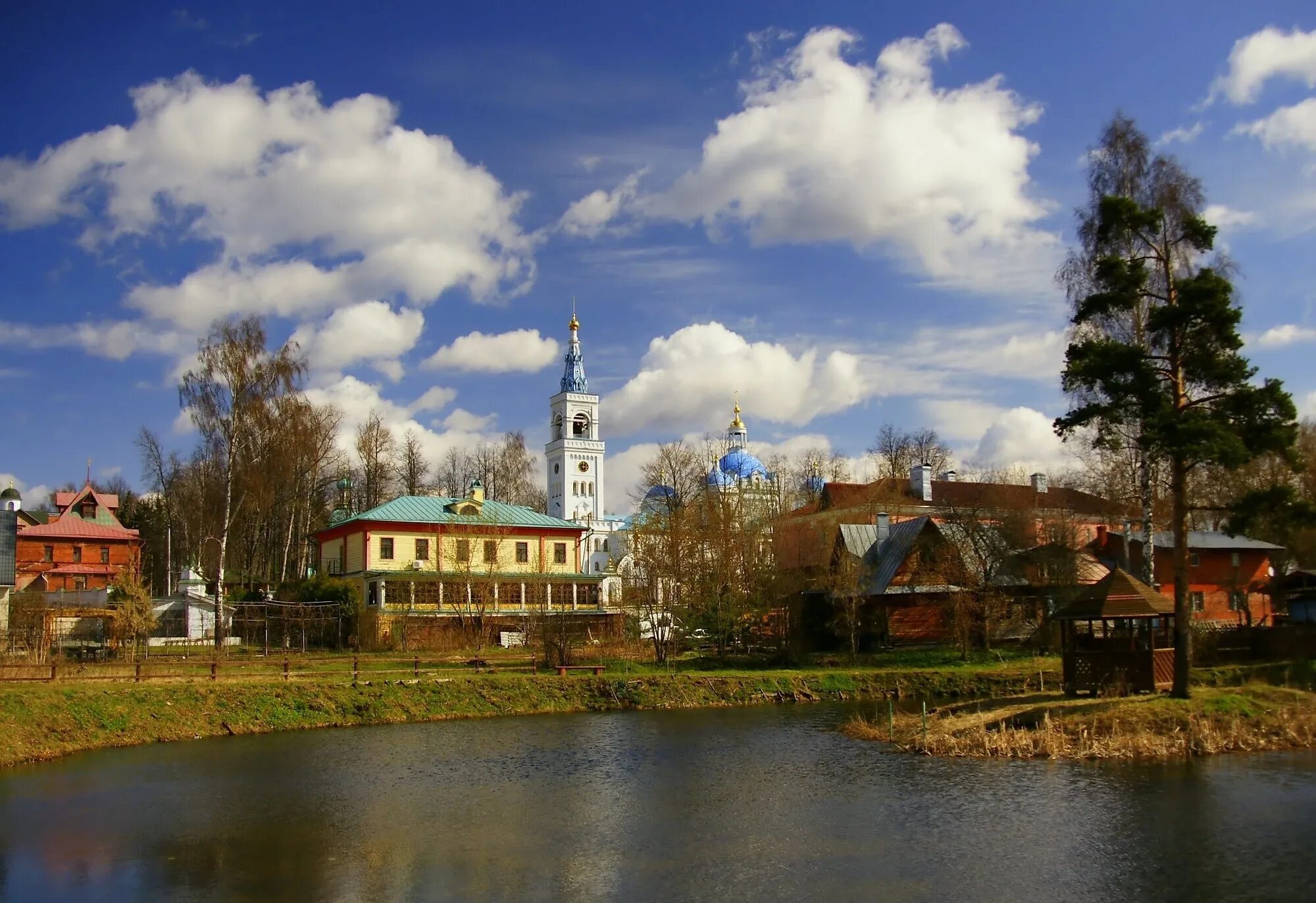 Места в дмитрове
