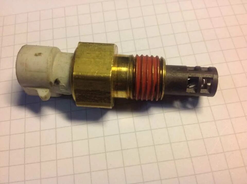 Дтв 700. Датчик воздуха дэу эсперо 2.0. газ 3110 датчик дтв. датчик воздуха дэу эсперо. датчик дтв газель 406.