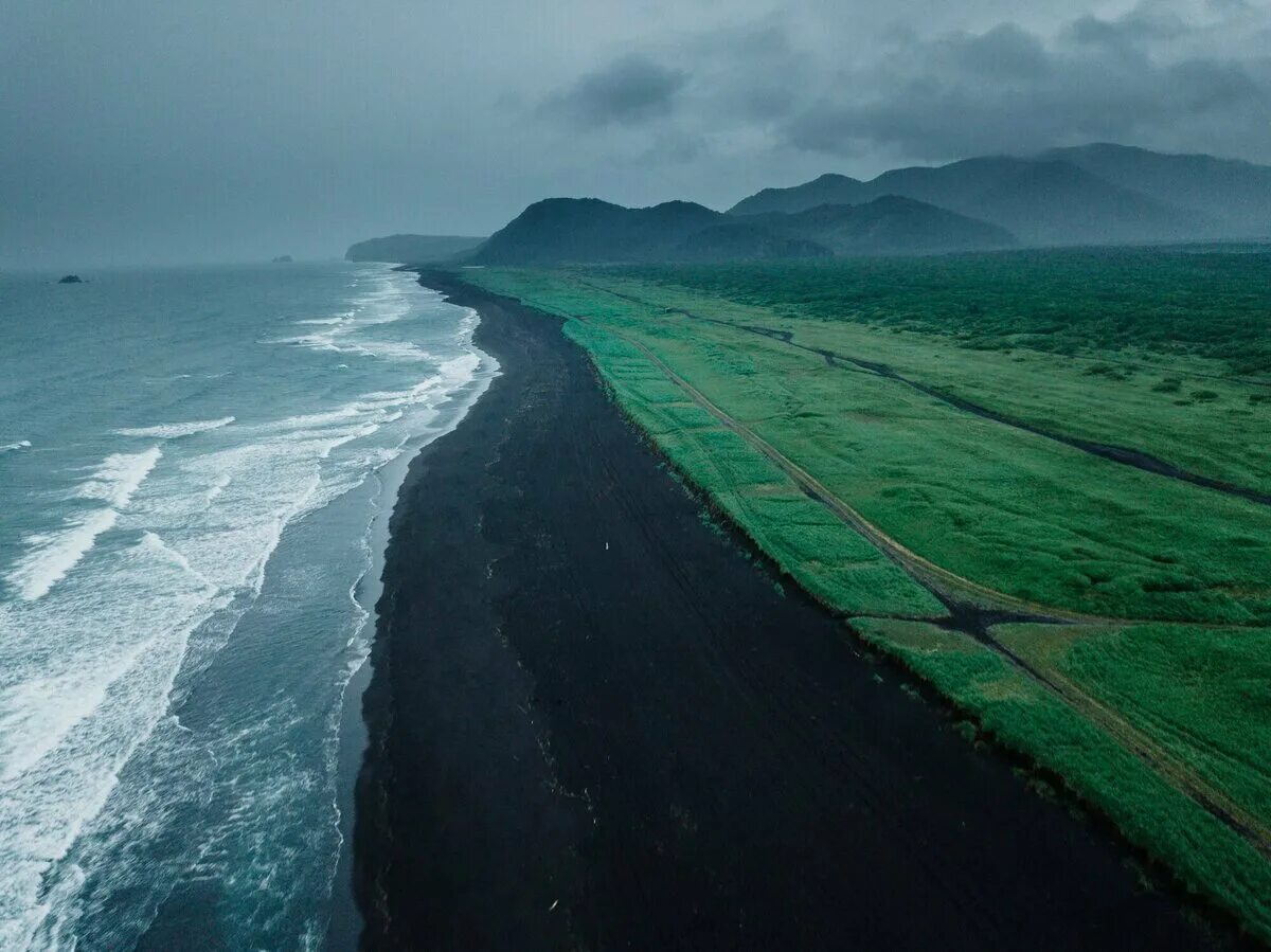 тихий океан видишь. тихий океан видишь. мировой океан вид сверху. атлантический океан шторм. карибское море атлантический океан.