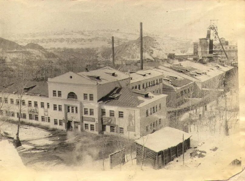 Осинники шахта. Шахта капитальная 1 осинники. Осинники шахта. Кемеровская область шахта осинниковская. Осинниковская.