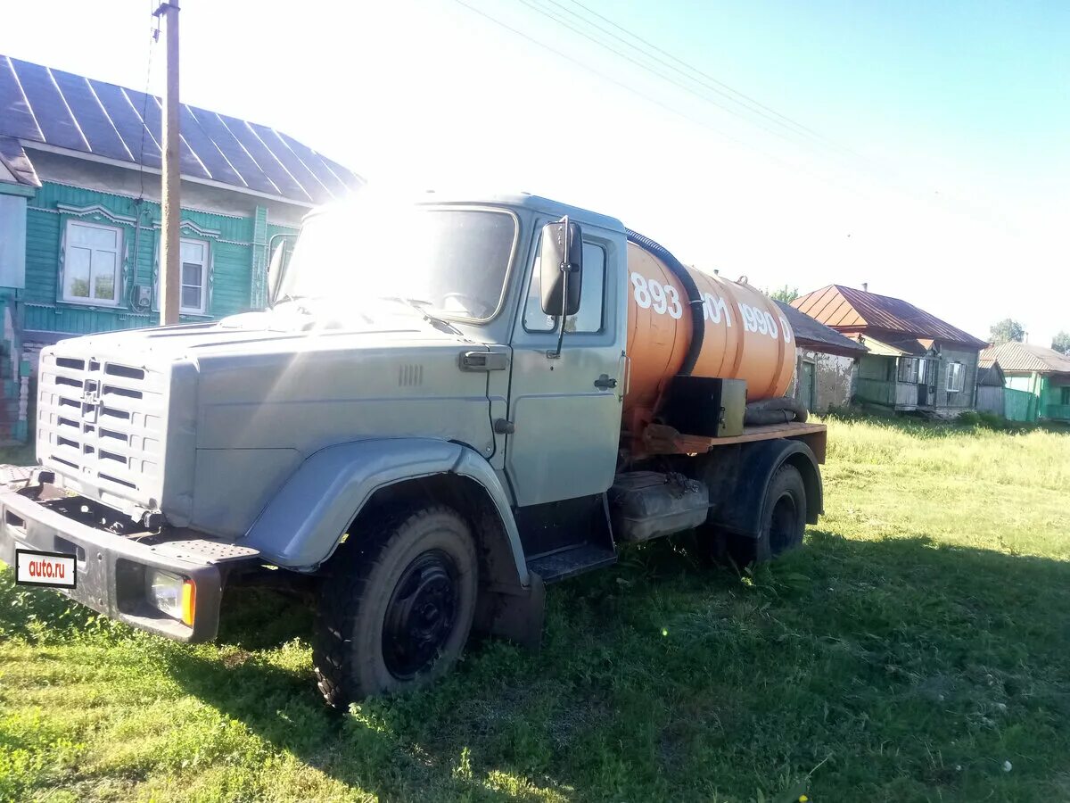 Ассенизаторы бу авито россия. ЗИЛ 130 ассенизатор 8 кубов. Ассенизаторская ЗИЛ 130 дизель. ЗИЛ 4331 бочка. ГАЗ 3307 ассенизатор 4.5 кубов.