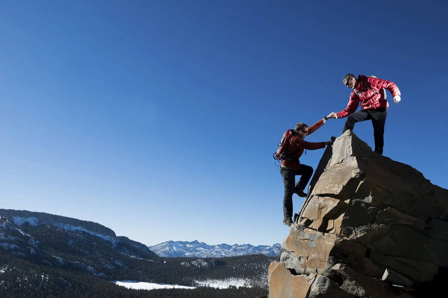 Only climb together. Человек взбирается на гору. Восхождение на гору. Альпинисты в горах. Подниматься в гору.