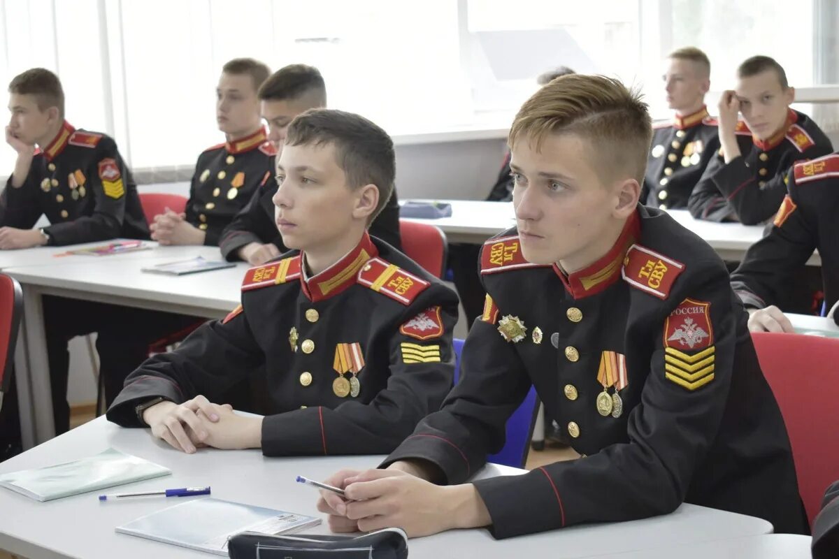 Суворовец 2024 отзывы. Суворовец 2024 отзывы. Суворовец 2024 отзывы. Тульское суворовское военное училище для девочек. Суворовец 2024 отзывы.