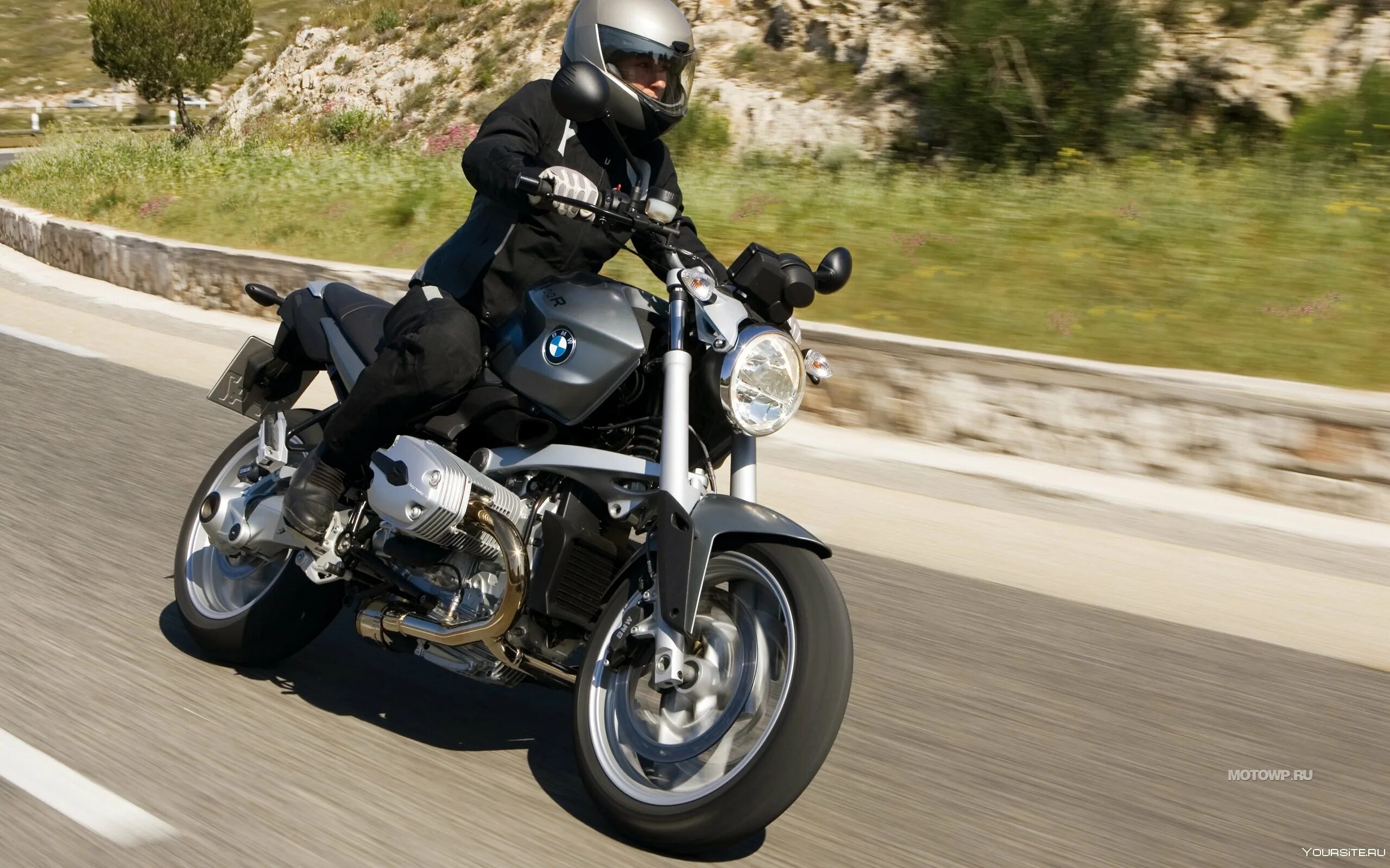 Мотоцикл bmw r1200r. Городской мотоцикл. Bmw r1200r 2012. Bmw r1200gs adventure. Мотоцикл bmw r1200r.