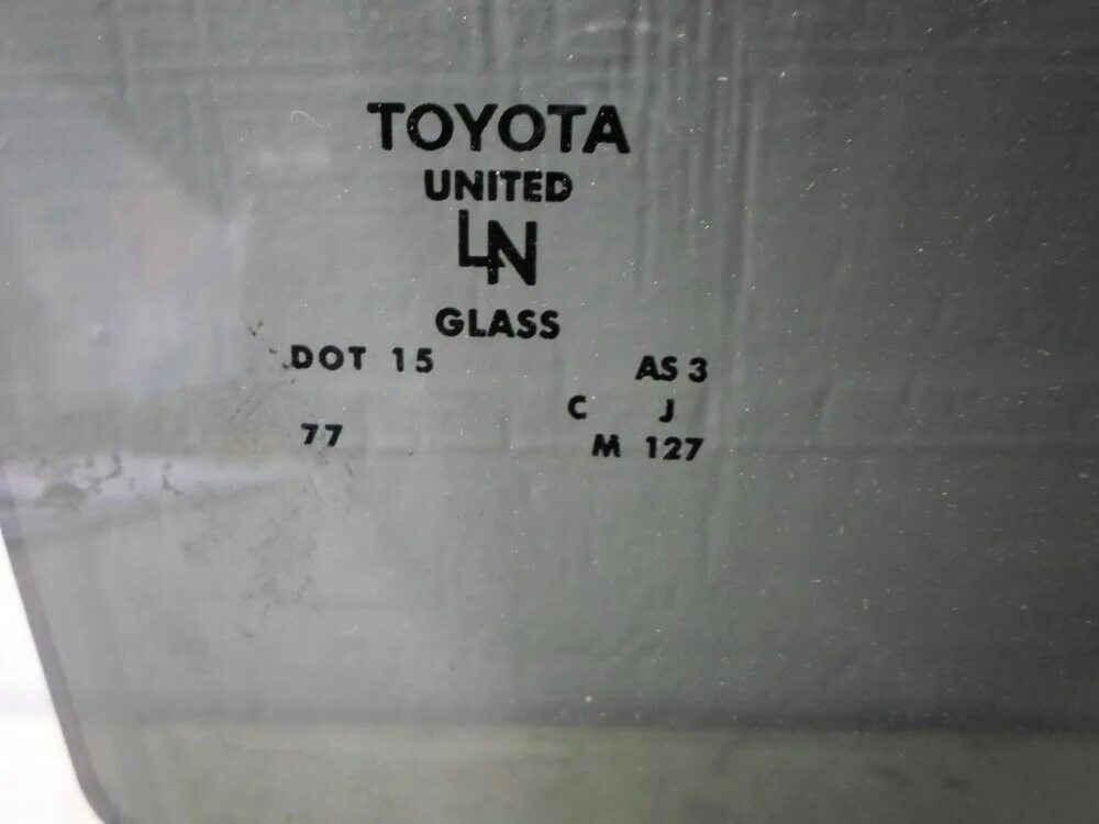 Стекло тойота камри 70 боковое. Стекла на фары тойота венза 2014. Toyota sienna 2016 лобовое стекло артикул. Стекло венза. Лобовое стекло тойота венза 2014 грасс.