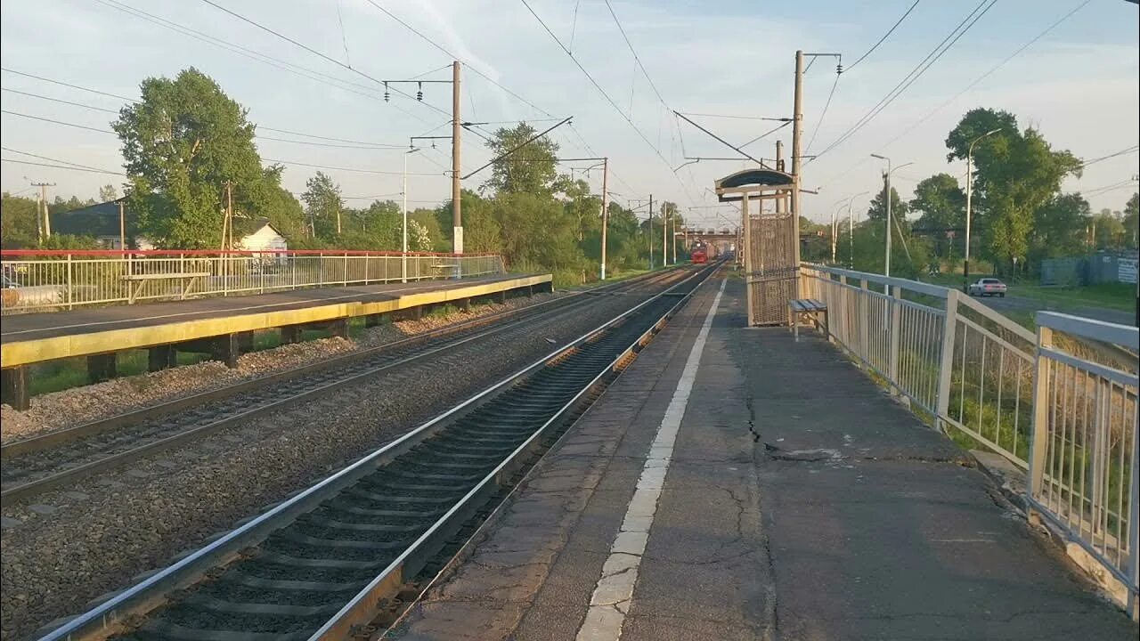 Расписание хабаровск вяземский на сегодня. Электропоезд эп3д Хабаровск. Электричка Хабаровск Вяземский. Мост в Вяземском Хабаровского края. Электричка Вяземский.